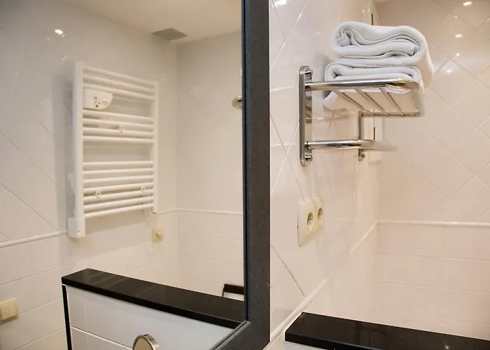 Opening Doors Aribau 바르셀로나