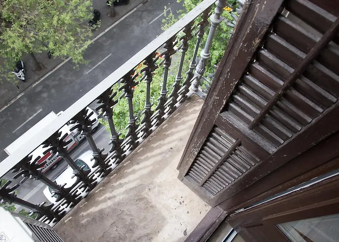 Opening Doors Aribau * 바르셀로나